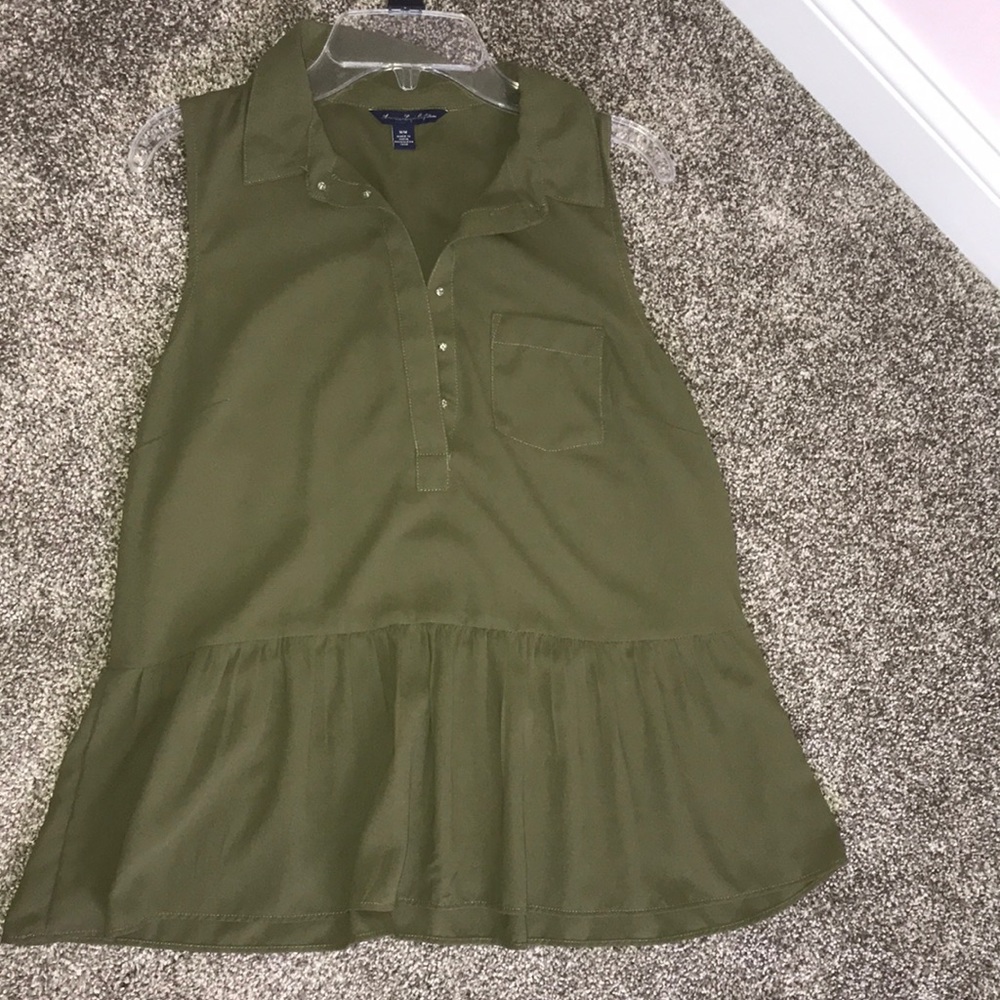 American eagle army green summer blouse